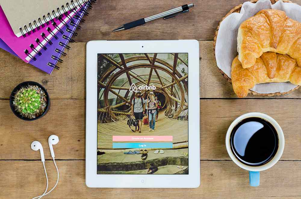 Pros and Cons of Airbnb as an Investment Strategy