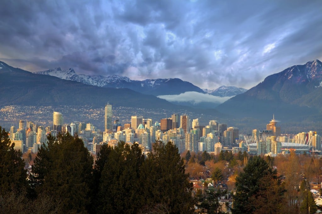 What is a good salary to live in Vancouver BC?