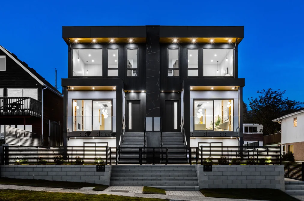 Half Duplex for sale at 1 10 N Hythe Avenue Burnaby British Columbia - MLS: R3120647