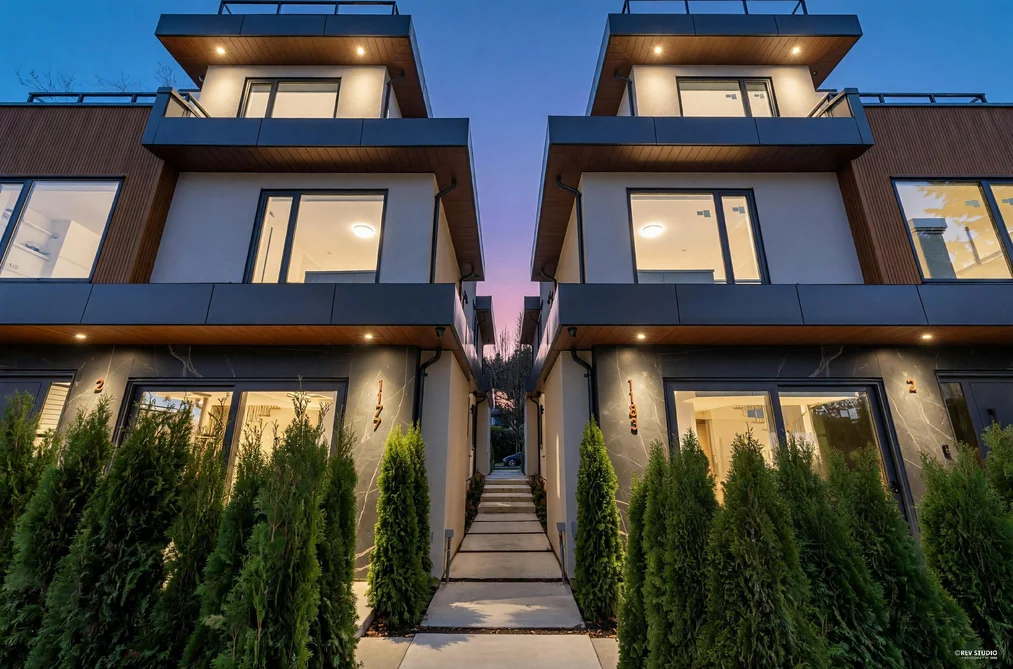 Half Duplex for sale at 1 1183 W 33rd Avenue Vancouver British Columbia - MLS: R3117939