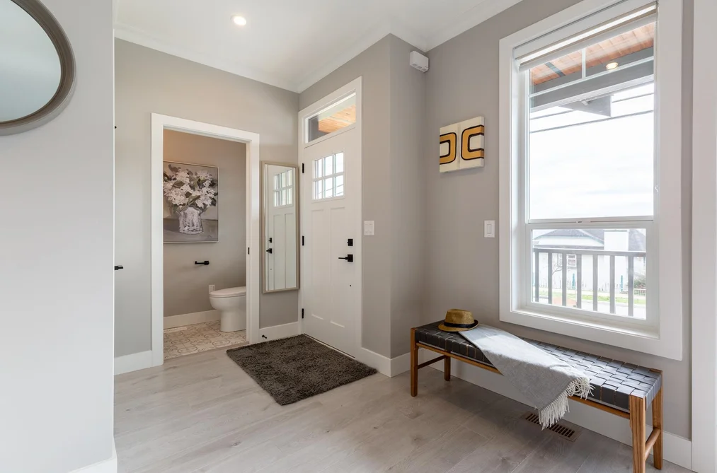 1 1211 THOMAS AVENUE, Coquitlam BC V3K 2L1, Coquitlam BC — Residential Income for Sale - Photo 2