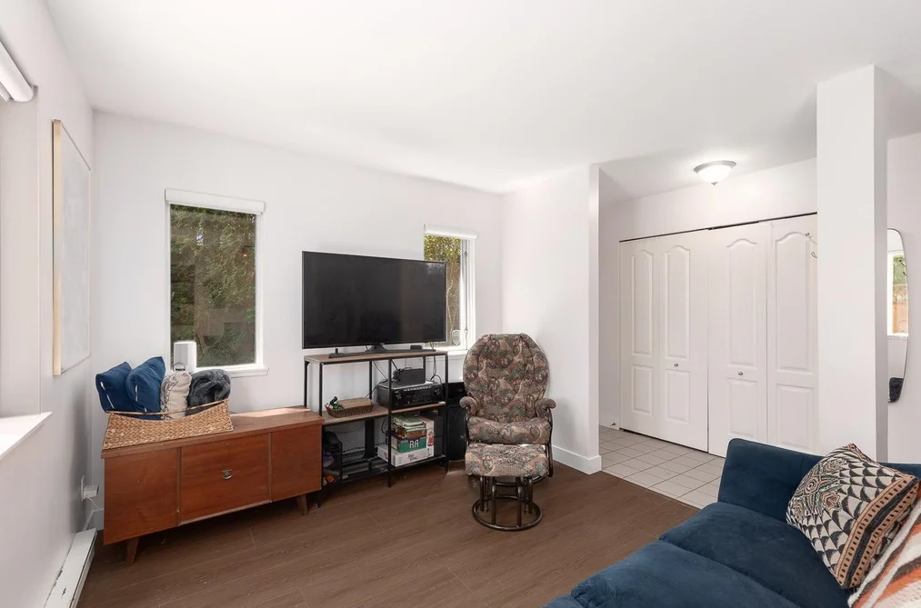 1 1215 BRUNETTE AVENUE, Coquitlam BC V3K 6W2, Coquitlam BC — Residential for Sale — Photo 6 of 30