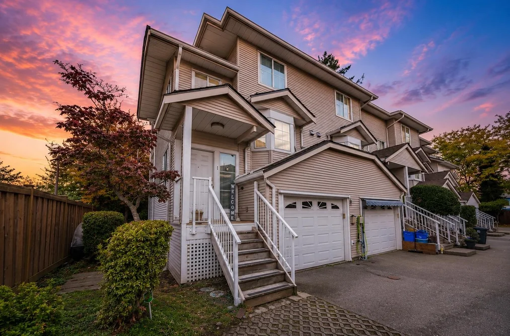 Townhouse for sale at 1 12188 Harris Road Pitt Meadows British Columbia - MLS: R3124763