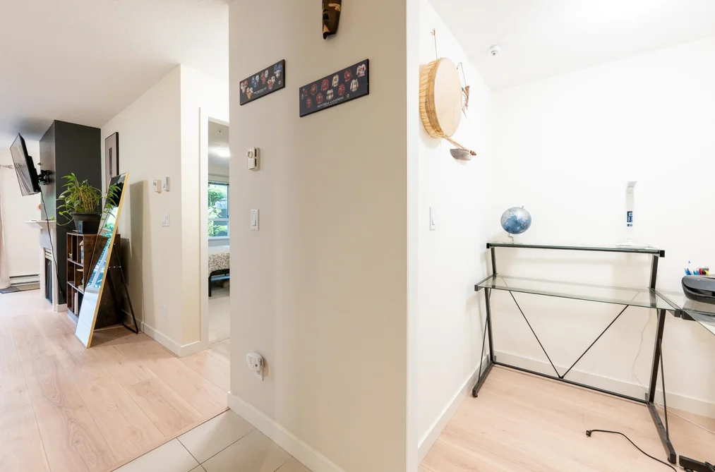 1 1386 W 6TH AVENUE, Vancouver BC V6H 1A7, Vancouver BC — Residential for Sale — Photo 13 of 32