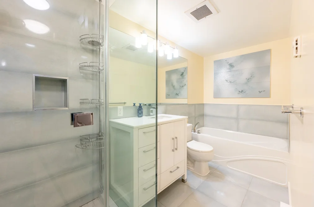 1 1386 W 6TH AVENUE, Vancouver BC V6H 1A7, Vancouver BC — Residential for Sale — Photo 18 of 32