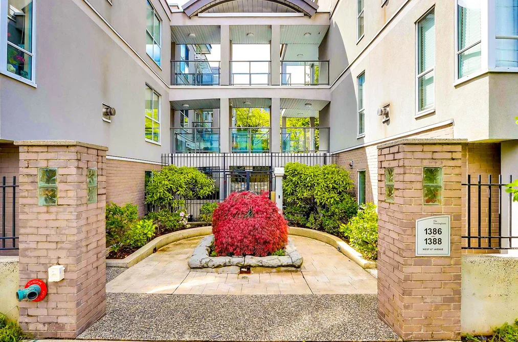1 1386 W 6TH AVENUE, Vancouver BC V6H 1A7, Vancouver BC — Residential for Sale — Photo 31 of 32