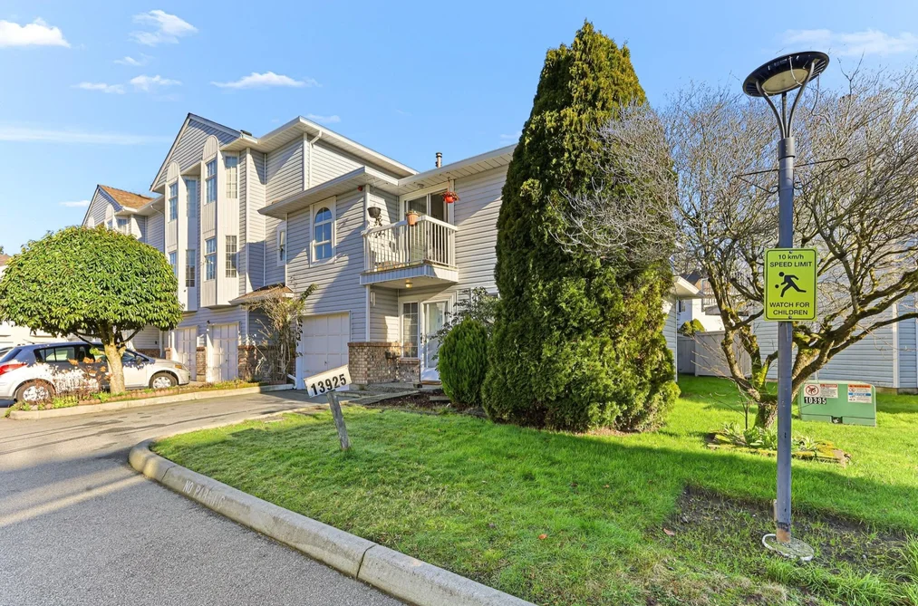 1 13925 70 AVENUE, Surrey BC V3W 0A2, Surrey BC — Residential for Sale - Photo 2