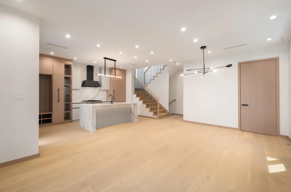 1 1448 E 30TH AVENUE, Vancouver, BC — Residential for Sale — Photo 10 of 27