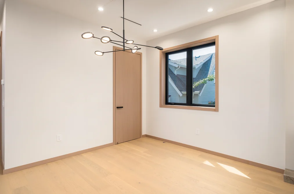 1 1448 E 30TH AVENUE, Vancouver, BC — Residential for Sale — Photo 11 of 27