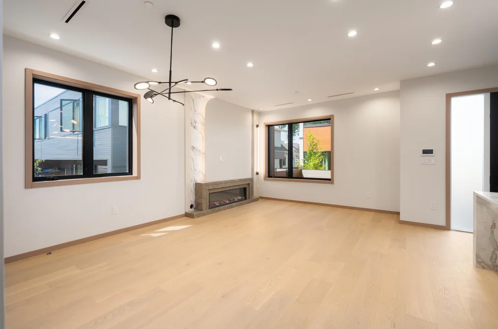 1 1448 E 30TH AVENUE, Vancouver, BC — Residential for Sale — Photo 13 of 27