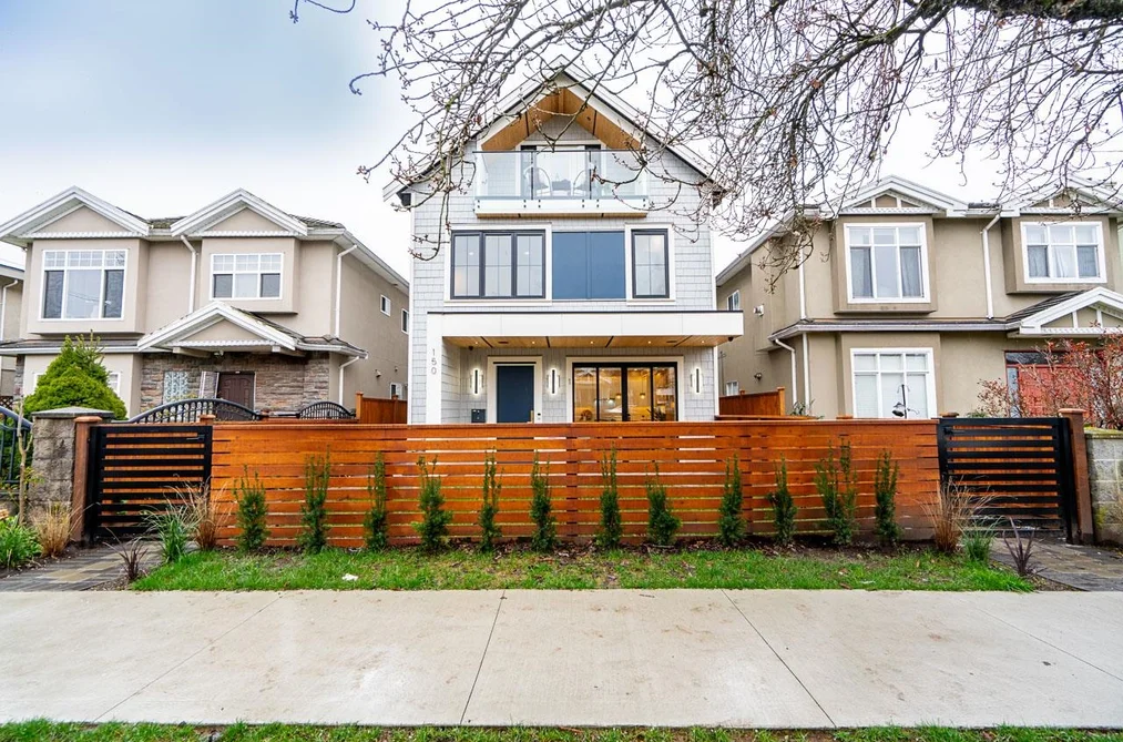 Half Duplex for sale at 1 150 E 51st Avenue Vancouver British Columbia - MLS: R3120016