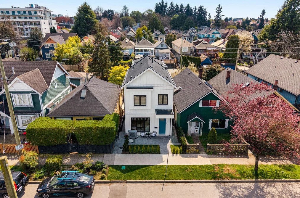 1 1620 E 11TH AVENUE, Vancouver BC V5N 1Y7, Vancouver BC — Residential for Sale - Photo 3
