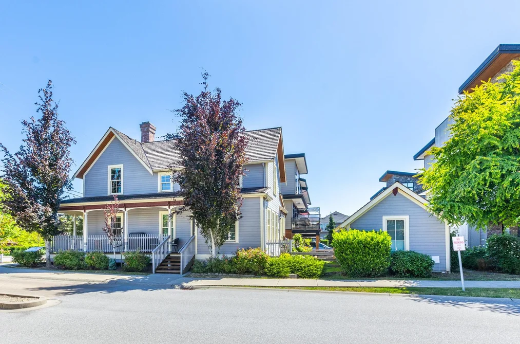Townhouse for sale at 1 16488 64 Avenue Surrey British Columbia - MLS: R3138169