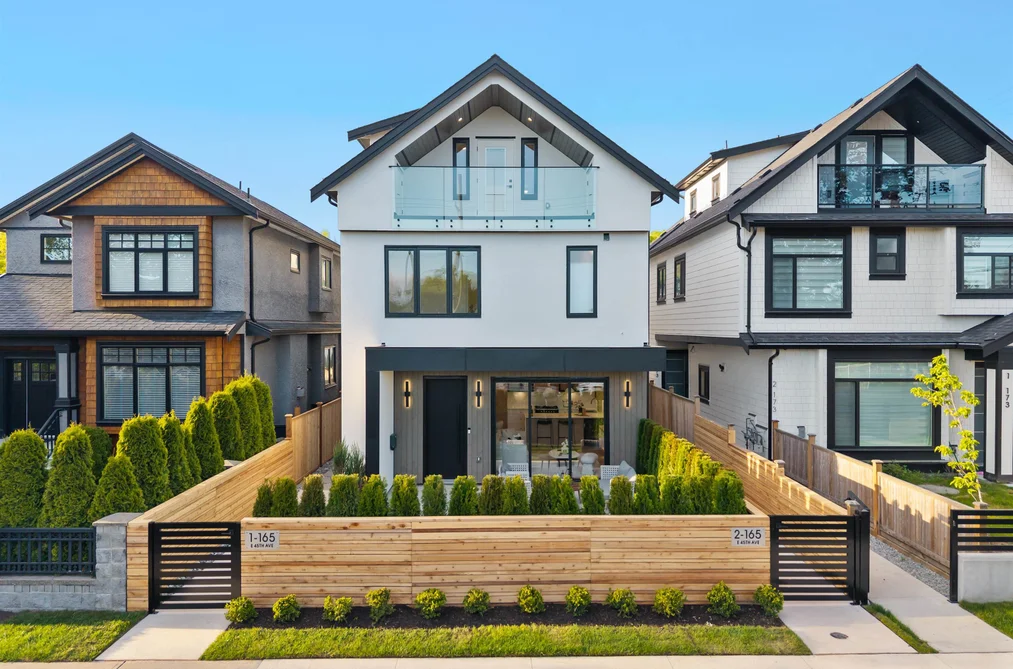 Half Duplex for sale at 1 165 E 45th Avenue Vancouver British Columbia - MLS: R3117629