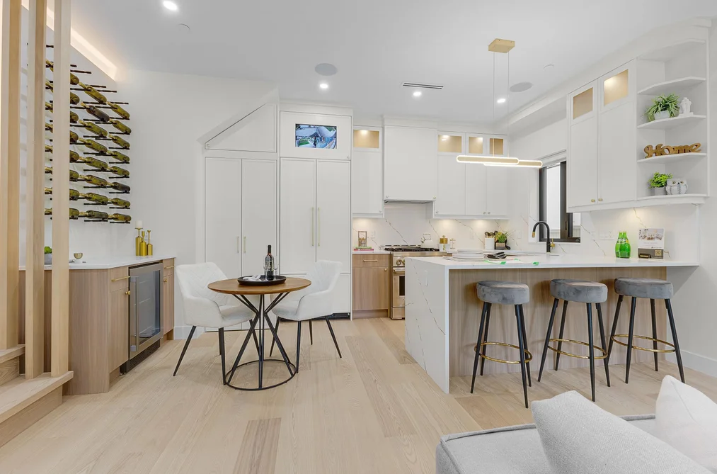 182 Ontario Pl Unit 1, Vancouver, BC - MLS: R3158624