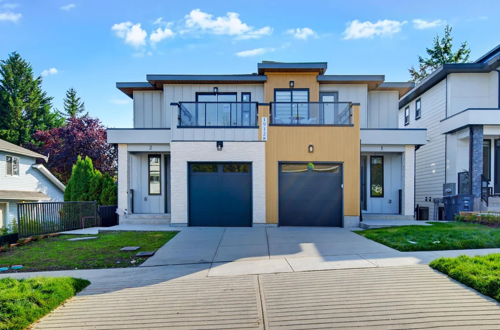 19128 61a Ave Unit 1, Surrey, BC - MLS: R3172402
