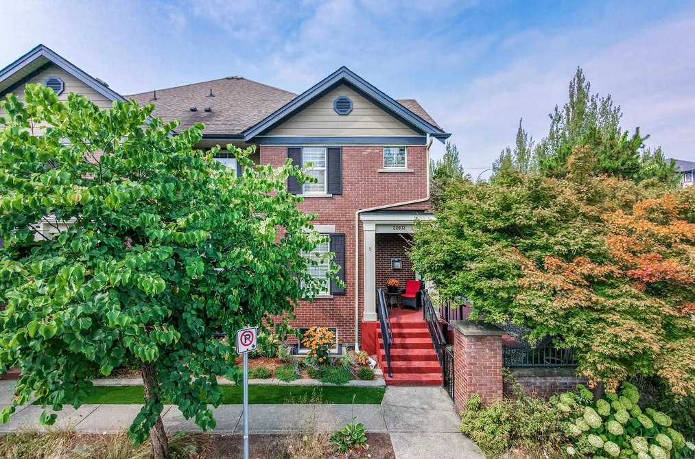 Townhouse for sale at 1 20832 70 Avenue Langley British Columbia - MLS: R3158277