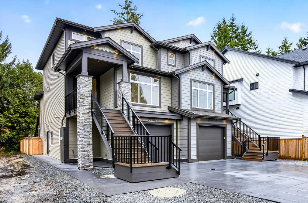 1-21747 River Road, Maple Ridge, BC - Half Duplex for Sale - Photo 2 of 40 1-21747 River Road, Maple Ridge, BC - Half Duplex for Sale - Photo 2 of 40