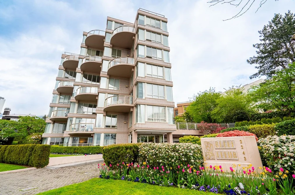 1 2243 BELLEVUE AVENUE, West Vancouver BC V7V 1C5, West Vancouver BC — Residential for Sale - Photo 2