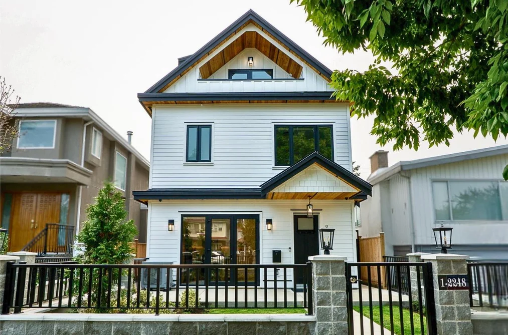 Half Duplex for sale at 1 2248 E 48th Avenue Vancouver British Columbia - MLS: R3109871