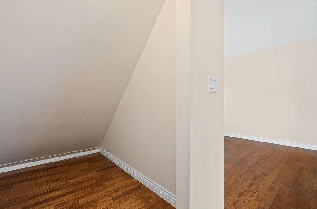 1 230 E KEITH ROAD, North Vancouver BC V7L 1V5, North Vancouver BC — Residential for Sale — Photo 18 of 37