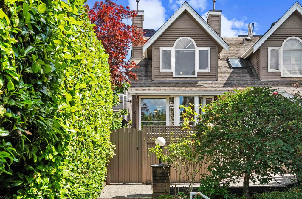 1 230 E KEITH ROAD, North Vancouver BC V7L 1V5, North Vancouver BC — Residential for Sale — Photo 33 of 37
