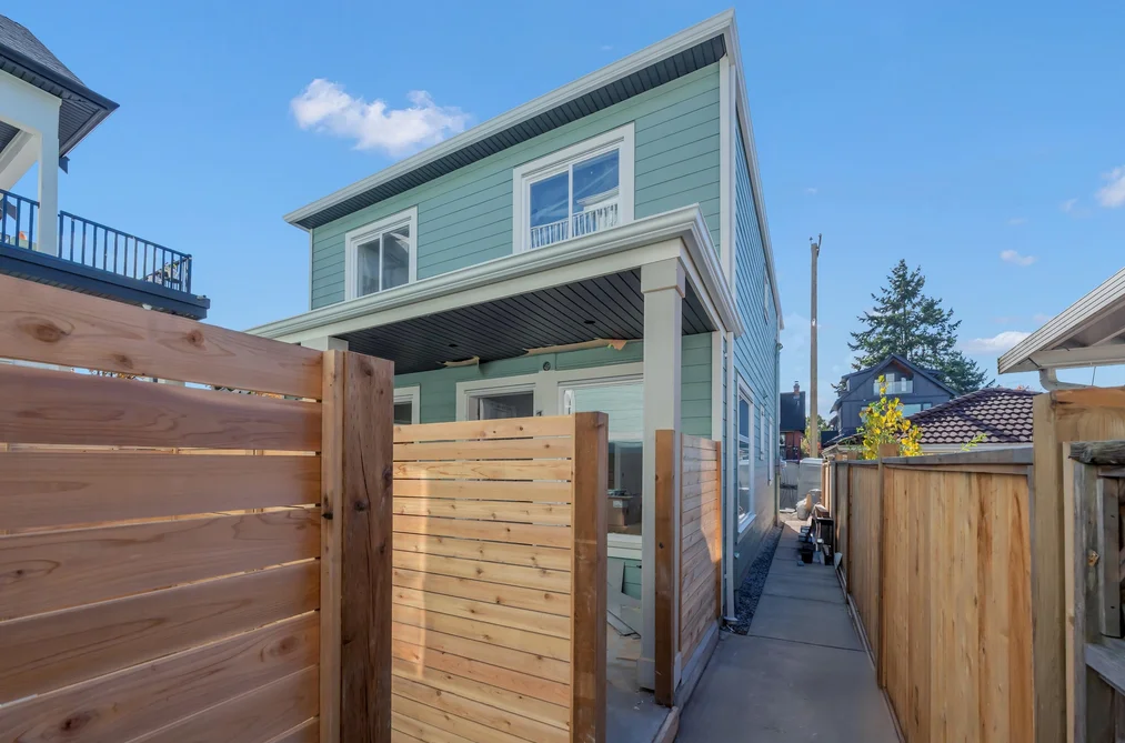 2552 Dundas St Unit 1, Vancouver, BC - MLS: R3177680