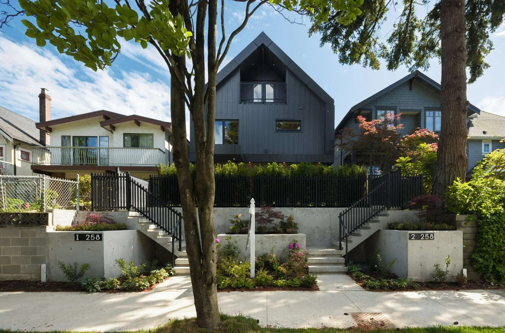 1 258 E 19 AVENUE, Vancouver BC V5V 1J2, Vancouver BC — Residential for Sale — Photo 35 of 38