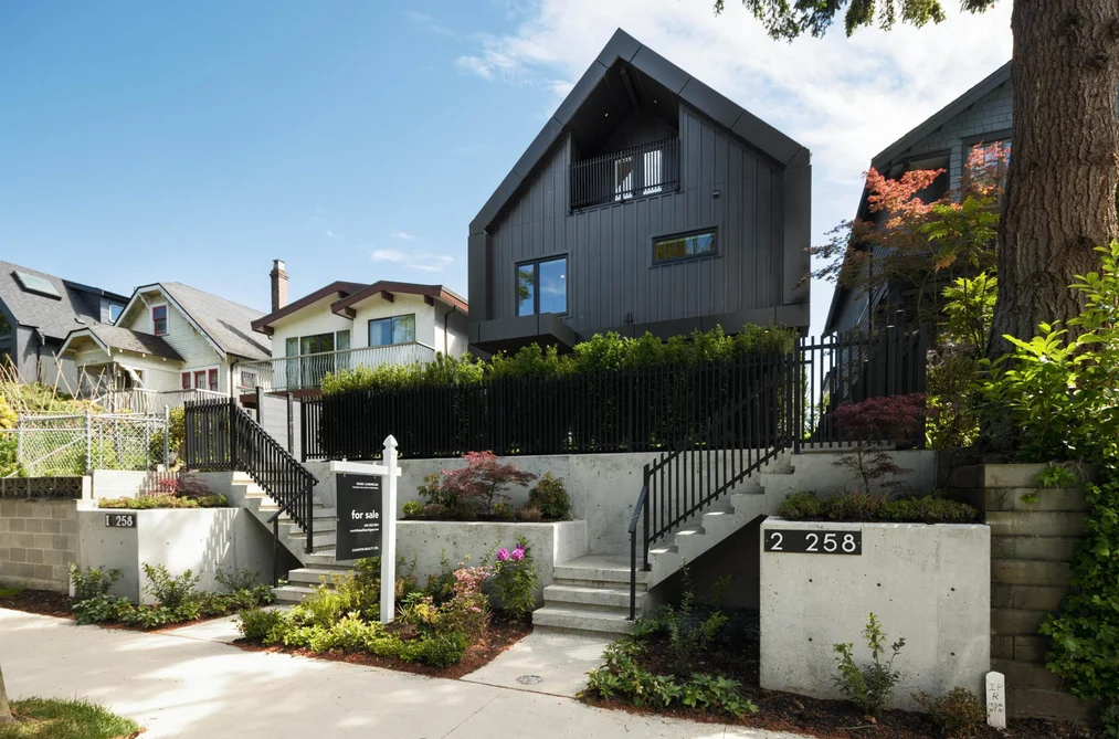1 258 E 19 AVENUE, Vancouver BC V5V 1J2, Vancouver BC — Residential for Sale — Photo 37 of 38