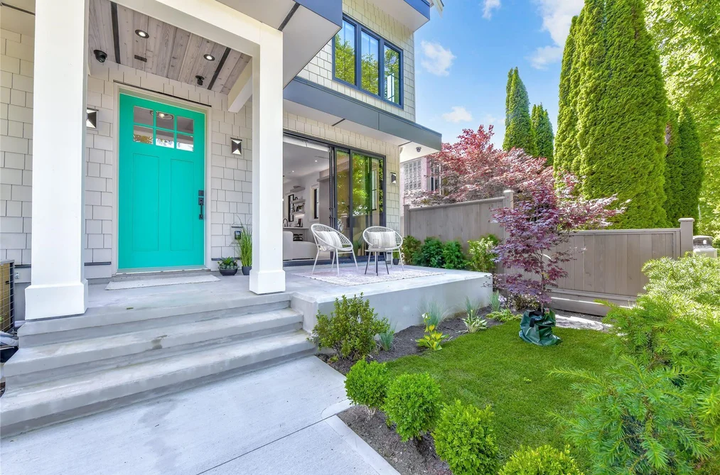 1 2682 NAPIER STREET, Vancouver BC V5K 2W6, Vancouver BC — Residential for Sale — Photo 2 of 24