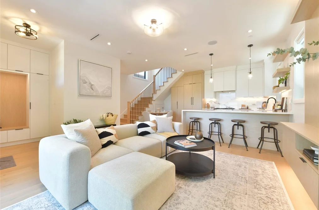 1 2682 NAPIER STREET, Vancouver BC V5K 2W6, Vancouver BC — Residential for Sale — Photo 6 of 24