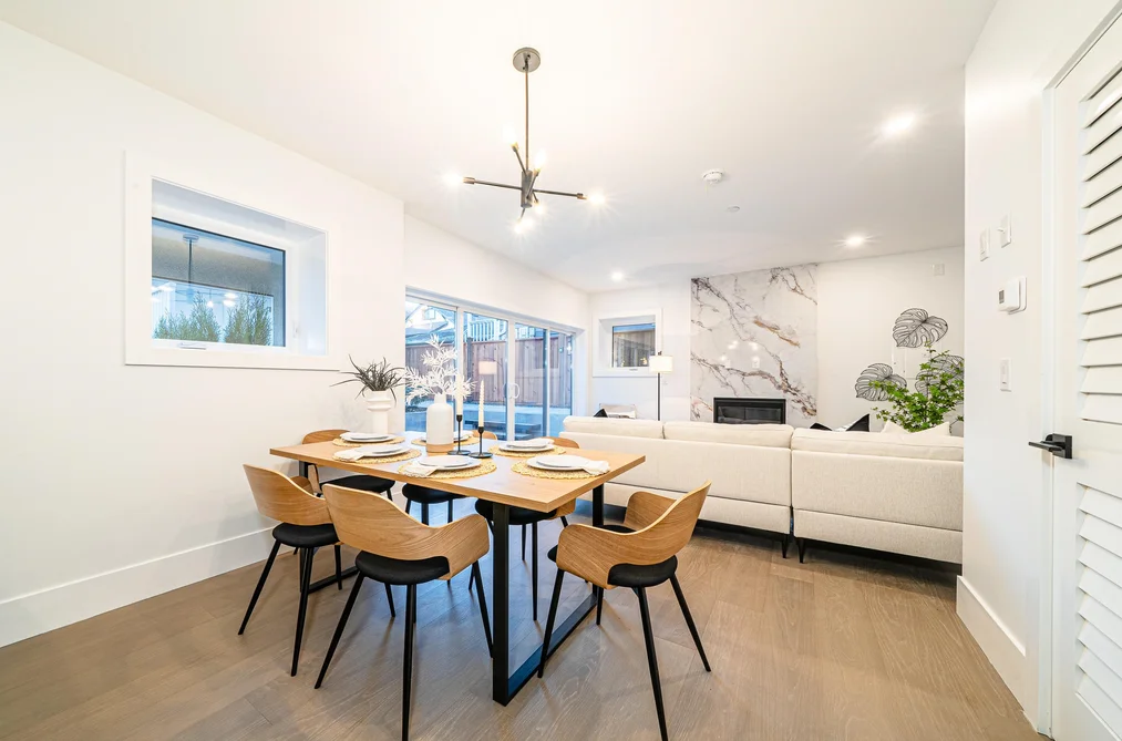 1 2735 W 8TH AVENUE, Vancouver BC V6K 2B7, Vancouver BC — Residential for Sale - Photo 2