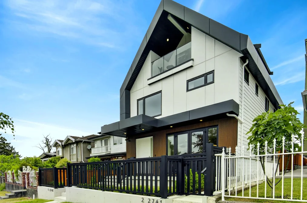Half Duplex for sale at 1 2741 E 7th Avenue Vancouver British Columbia - MLS: R3125619