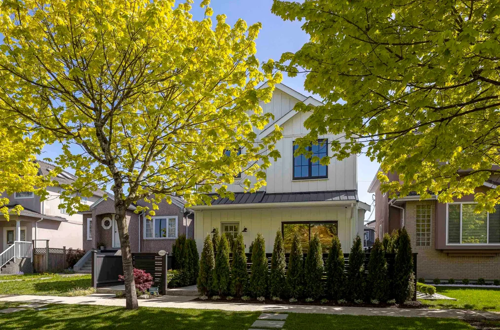 Half Duplex for sale at 1 2848 W 19th Avenue Vancouver British Columbia - MLS: R3117289