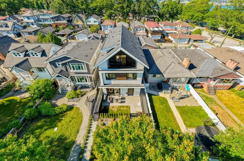 Half Duplex for sale at 1 2875 Cambridge Street Vancouver British Columbia - MLS: R3159719