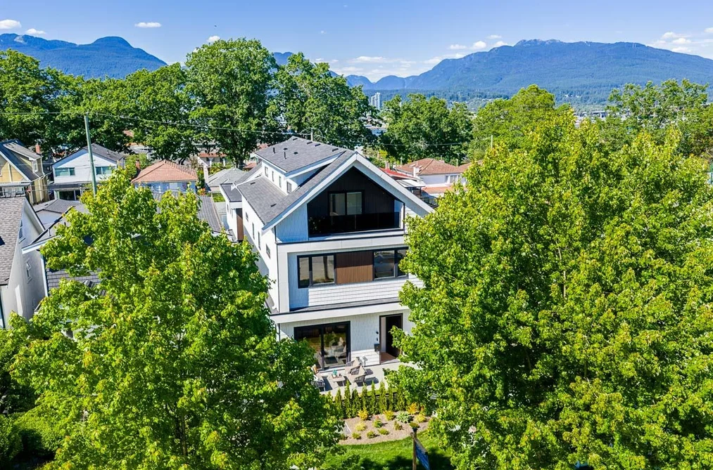 Half Duplex for sale at 1 2875 Cambridge Street Vancouver British Columbia - MLS: R3132961