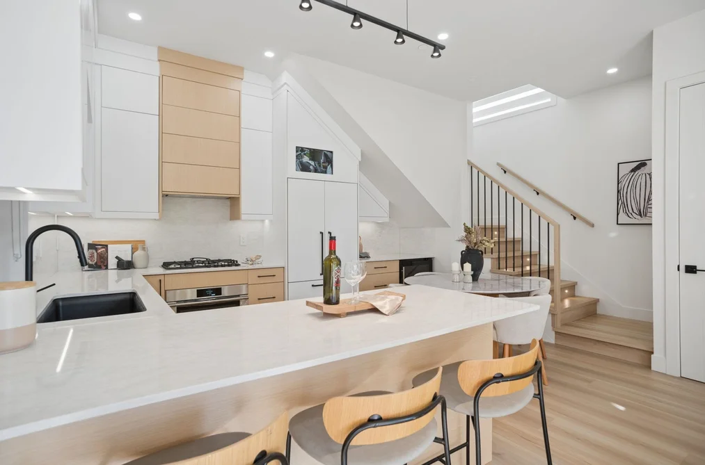 1-2897 E 45th Avenue, Vancouver, BC - Half Duplex for Sale - Photo 12 of 28 1-2897 E 45th Avenue, Vancouver, BC - Half Duplex for Sale - Photo 12 of 28