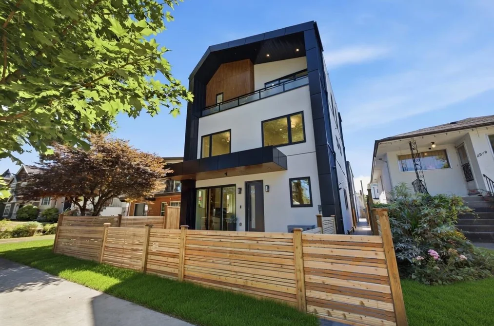 Half Duplex for sale at 1 3018 E 19th Avenue Vancouver British Columbia - MLS: R3153234