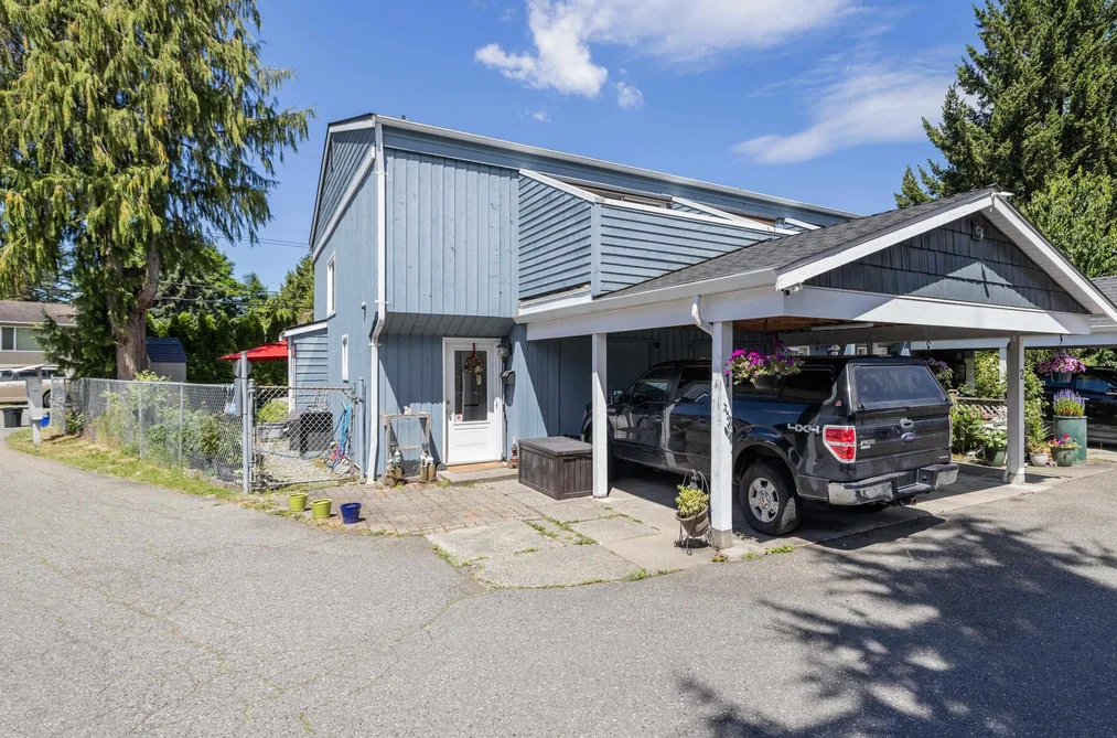 Townhouse for sale at 1 3168 268 Street Langley British Columbia - MLS: R3137113