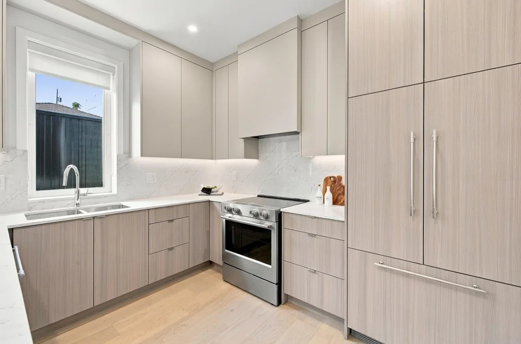 1-3183 Graveley Street, Vancouver, BC - Townhouse for Sale - Photo 12 of 30 1-3183 Graveley Street, Vancouver, BC - Townhouse for Sale - Photo 12 of 30