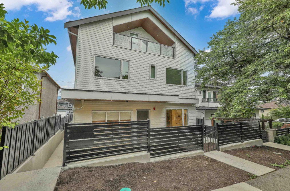 Half Duplex for sale at 1 3185 Graveley Street Vancouver British Columbia - MLS: R3145371