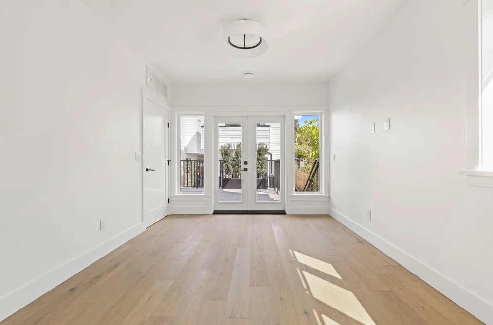 1 326 W 14TH STREET, North Vancouver BC V7M 1P6, North Vancouver BC — Residential for Sale - Photo 5