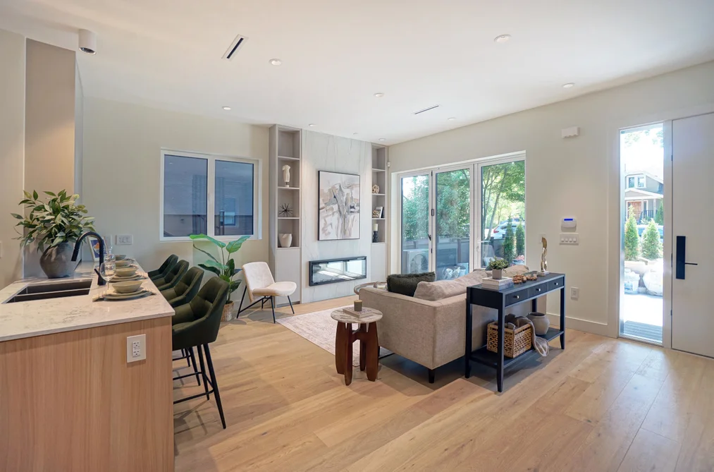 1 3315 W 10TH STREET, Vancouver BC V6R 2E5, Vancouver BC — Residential for Sale — Photo 5 of 21