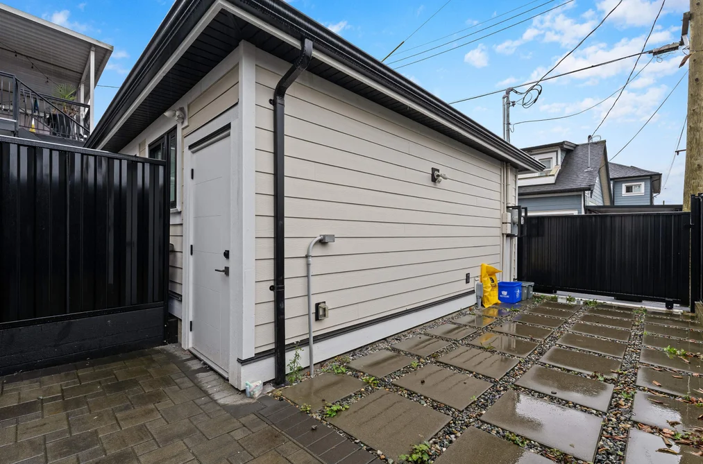 1-3344 Adanac Street, Vancouver, BC - Half Duplex for Sale - Photo 33 of 38 1-3344 Adanac Street, Vancouver, BC - Half Duplex for Sale - Photo 33 of 38