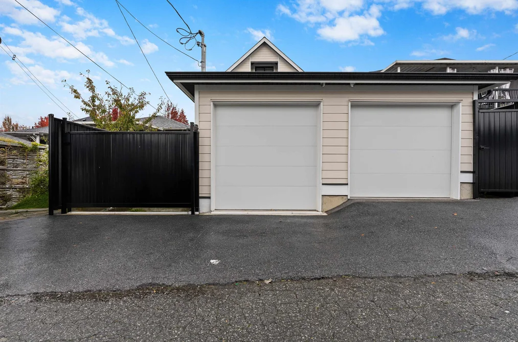 1-3344 Adanac Street, Vancouver, BC - Half Duplex for Sale - Photo 34 of 38 1-3344 Adanac Street, Vancouver, BC - Half Duplex for Sale - Photo 34 of 38