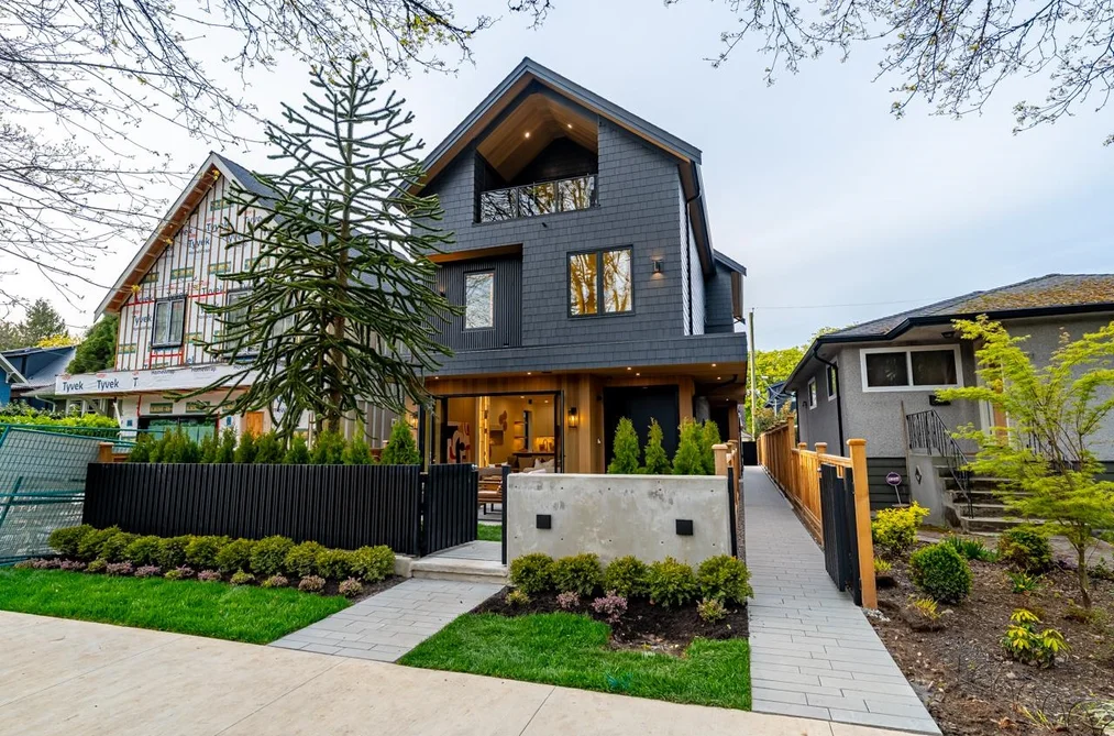 1 3345 W 13TH AVENUE, Vancouver BC V6R 2R8, Vancouver BC — Residential for Sale - Photo 3