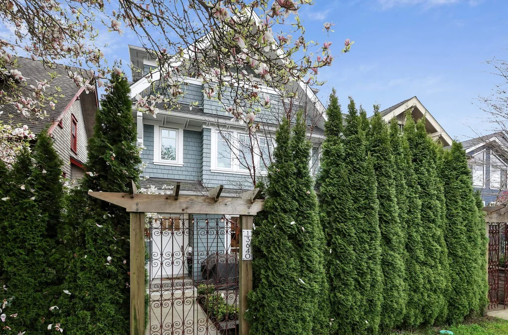 1 3640 W 2ND AVENUE, Vancouver BC V6R 1J7, Vancouver BC — Residential for Sale - Photo 2
