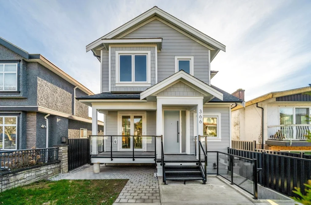 Half Duplex for sale at 1 366 E 64th Avenue Vancouver British Columbia - MLS: R3104761
