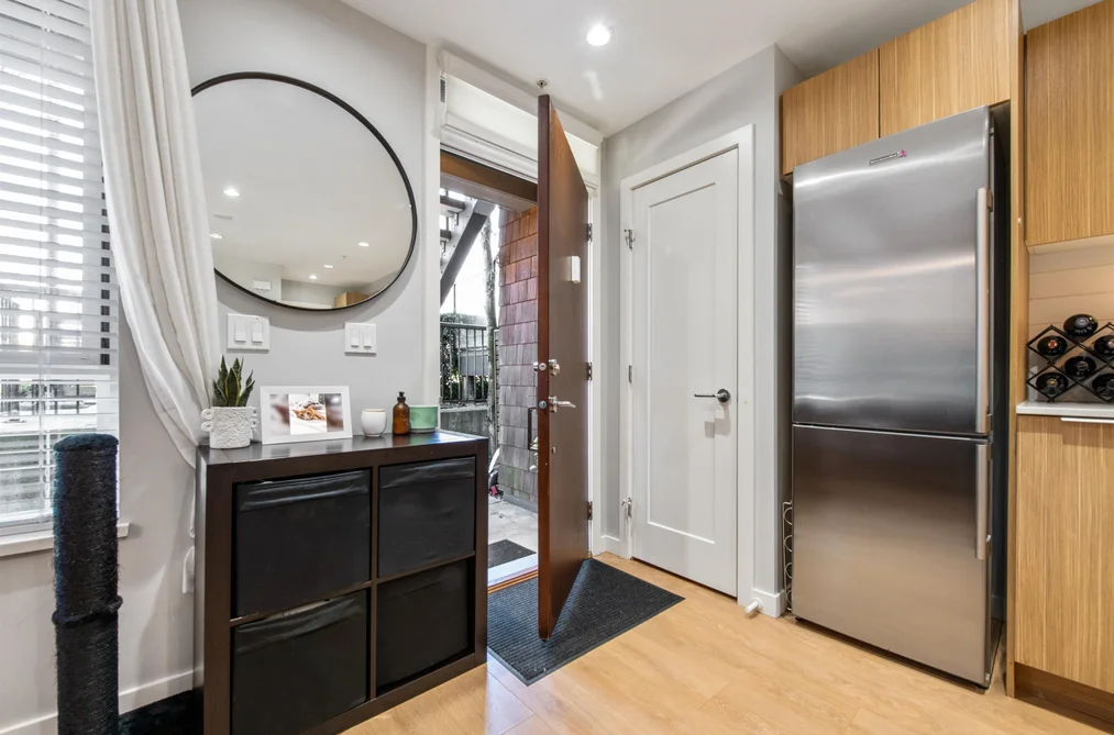 1 3728 THURSTON STREET, Burnaby BC V5H 0E6, Burnaby BC — Residential for Sale - Photo 4
