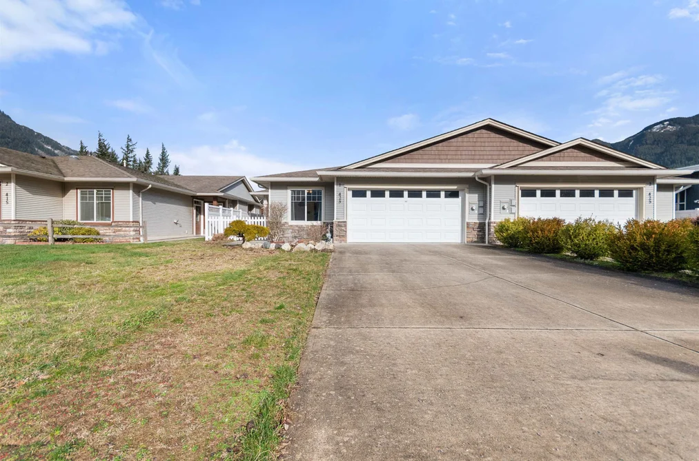 Half Duplex for sale at 1 425 Stuart Street Hope British Columbia - MLS: R3087424